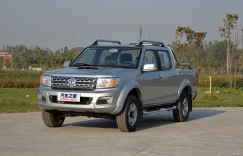 锐骐皮卡国Ⅴ版上市 售8.68-10.88万元