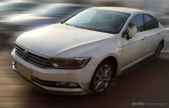 百公里油耗或为1.6L 迈腾插电混动版谍照