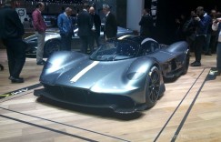 1000马力！ 阿斯顿·马丁展出Valkyrie混动超跑