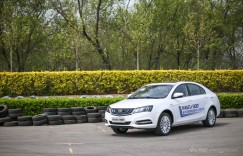 帝豪EV300场地试驾 想买它的人要知道这6点