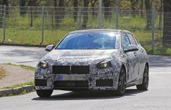 全新宝马1系谍照 有望推出插混版两厢车型