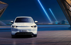 吉利曹操60与秦PLUS EV：舒适性产品力的全面对比