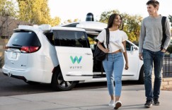 Waymo 商用落地，自动驾驶网约车的「大航海时代」揭幕在即