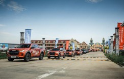 高端皮卡新标杆｜全新D-MAX V-CROSS17.08万起售