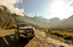 越野还是家居 福特撼路者都不输普拉多