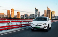 新一代创富神车，吉利80v L凭何搅动城际出行市场？