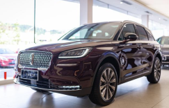 豪华紧凑级SUV混战，冒险家和XC40谁是新“卷王”？