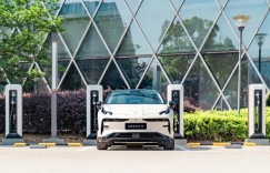 自建充电站突破800站、超快充桩保有量第一，极氪能源赋“能”用户无忧出行！