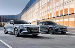 美系霸主对决，林肯Z VS凯迪拉克CT5，谁更出色？