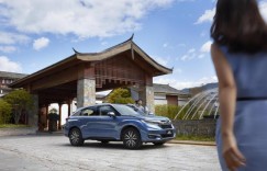 给生活的空间多一点“宽度”，让冠道带你纵享夏日旅途