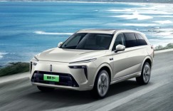 为新时代中国家庭而来，魏牌蓝山DHT-PHEV闪耀海口车展