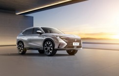 新年配新车 全新第三代荣威RX5/超混eRX5总有一款适合你