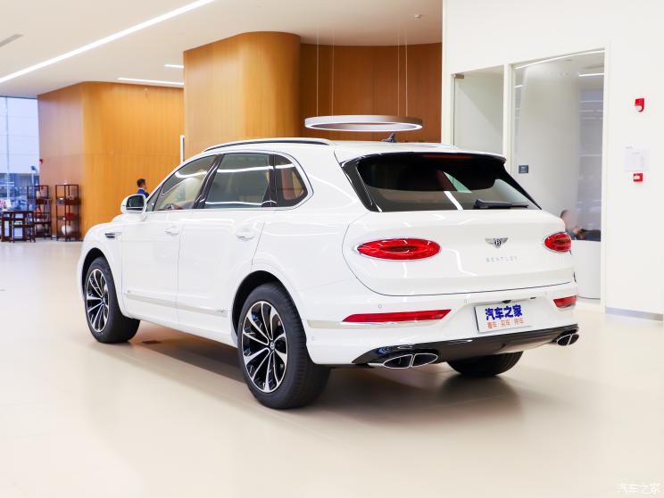 宾利 添越 2021款 4.0T V8 宾利 添越 2021款 4.0T V8