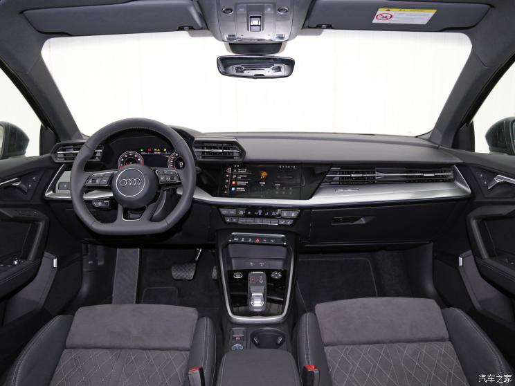 一汽-大众奥迪 奥迪A3 2021款 A3L Limousine 35 TFSI 豪华运动型 一汽-大众奥迪 奥迪A3 2021款 A3L Limousine 35 TFSI 豪华运动型