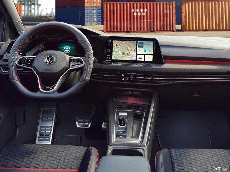 大众(进口) 高尔夫(进口) 2021款 GTI Clubsport 45 大众(进口) 高尔夫(进口) 2021款 GTI Clubsport 45