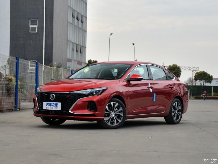 长安汽车 逸动 2021款 PLUS 蓝鲸NE 1.4T GDI DCT高配 长安汽车 逸动 2021款 PLUS 蓝鲸NE 1.4T GDI DCT高配