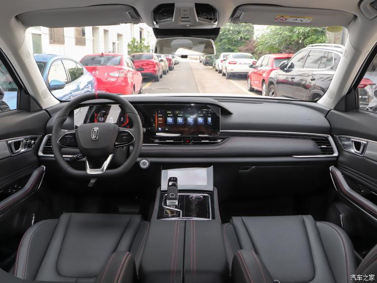 一汽奔腾 奔腾T99 2020款 20TD 自动运动豪华型 一汽奔腾 奔腾T99 2020款 20TD 自动运动豪华型