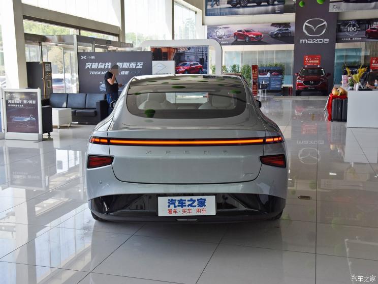 小鹏汽车 小鹏汽车P7 2020款 后驱长续航智享版 小鹏汽车 小鹏汽车P7 2020款 后驱长续航智享版