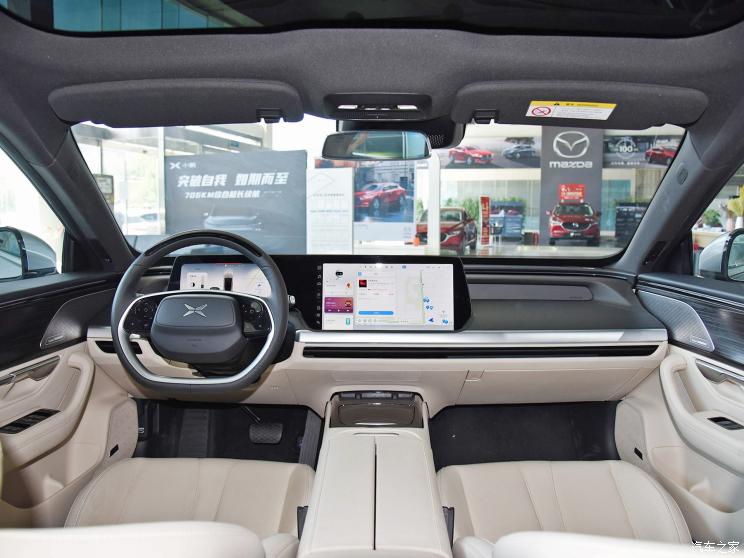 小鹏汽车 小鹏汽车P7 2020款 后驱长续航智享版 小鹏汽车 小鹏汽车P7 2020款 后驱长续航智享版