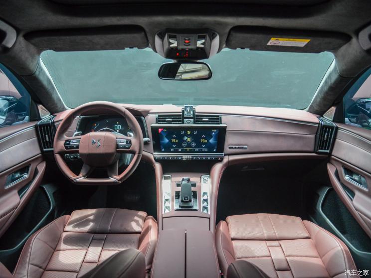 DS汽车 DS 9 2021款 45THP 歌剧院版 DS汽车 DS 9 2021款 45THP 歌剧院版