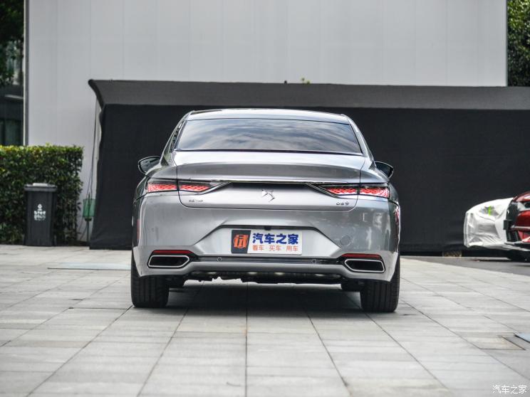 DS汽车 DS 9 2021款 45THP 歌剧院版 DS汽车 DS 9 2021款 45THP 歌剧院版