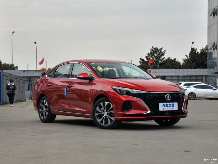 长安汽车 逸动 2021款 PLUS 蓝鲸NE 1.4T GDI DCT高配 长安汽车 逸动 2021款 PLUS 蓝鲸NE 1.4T GDI DCT高配