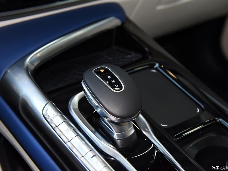 岚图汽车 岚图FREE 2021款 纯电版 岚图汽车 岚图FREE 2021款 纯电版