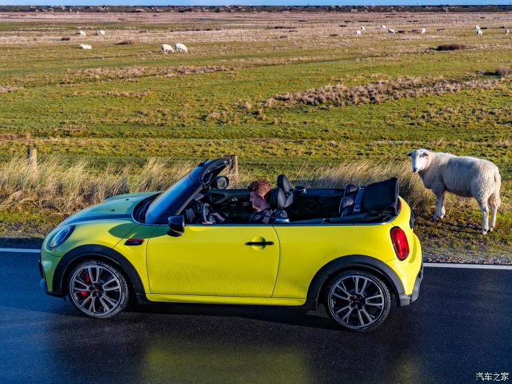 MINI JCW MINI JCW 2021款 JOHN COOPER WORKS Cabrio 欧洲版 MINI JCW MINI JCW 2021款 JOHN COOPER WORKS Cabrio 欧洲版