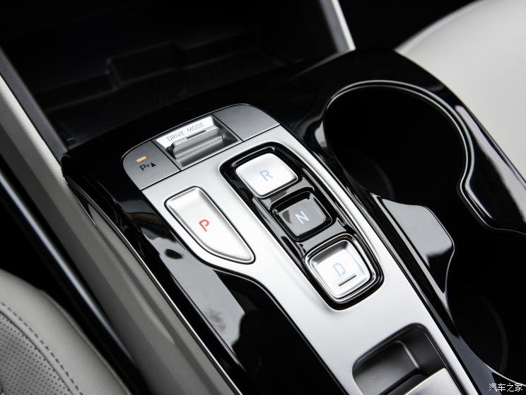 北京现代 途胜 2021款 途胜L 270TGDi 双离合两驱高配版 北京现代 途胜 2021款 途胜L 270TGDi 双离合两驱高配版