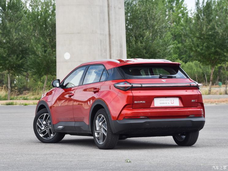 合众汽车 哪吒U 2020款 520 U享 合众汽车 哪吒U 2020款 520 U享