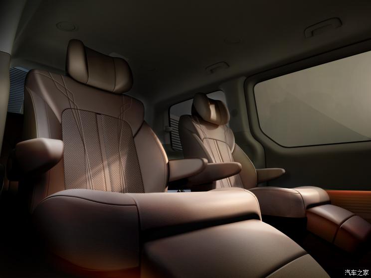 现代(进口) Staria 2021款 基本型 现代(进口) Staria 2021款 基本型