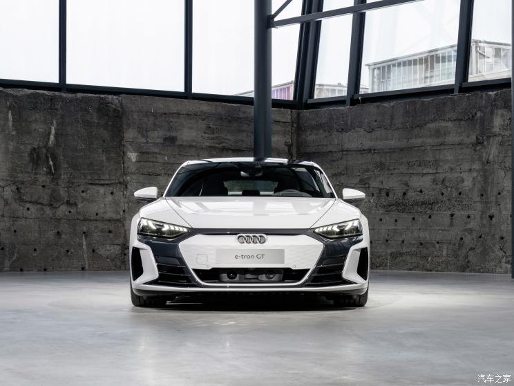 奥迪(进口) 奥迪e-tron GT 2021款 基本型 奥迪(进口) 奥迪e-tron GT 2021款 基本型