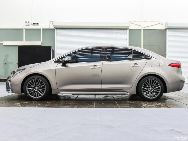 广汽丰田 凌尚 2021款 2.0L 基本型 广汽丰田 凌尚 2021款 2.0L 基本型