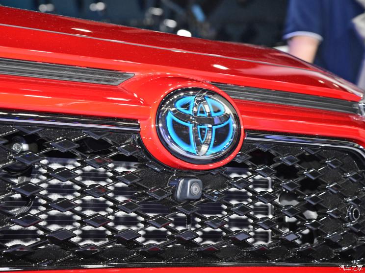 一汽丰田 RAV4荣放双擎E+ 2021款 基本型 一汽丰田 RAV4荣放双擎E+ 2021款 基本型