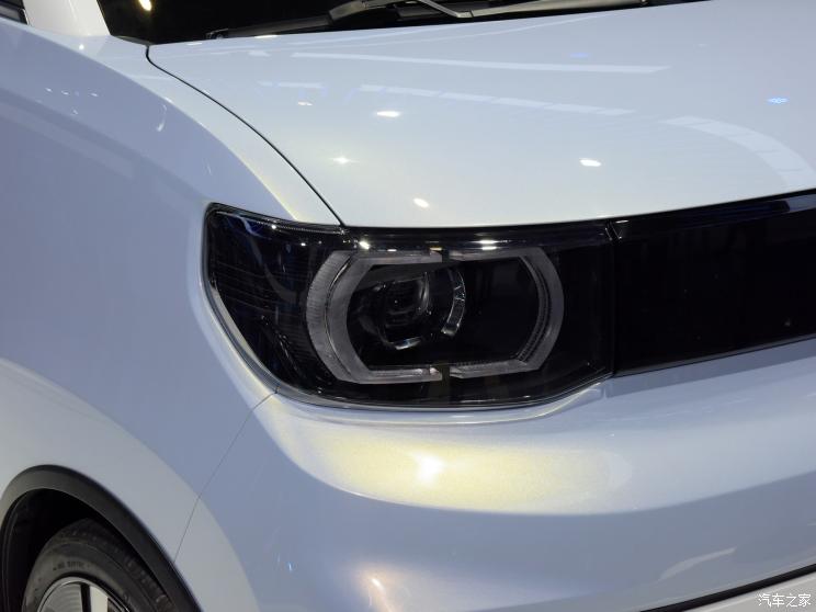 上汽通用五菱 宏光MINIEV 2021款 CABRIO 基本型 上汽通用五菱 宏光MINIEV 2021款 CABRIO 基本型