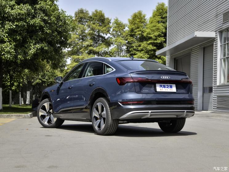 奥迪(进口) 奥迪e-tron(进口) 2021款 Sportback 55 quattro 奥迪(进口) 奥迪e-tron(进口) 2021款 Sportback 55 quattro