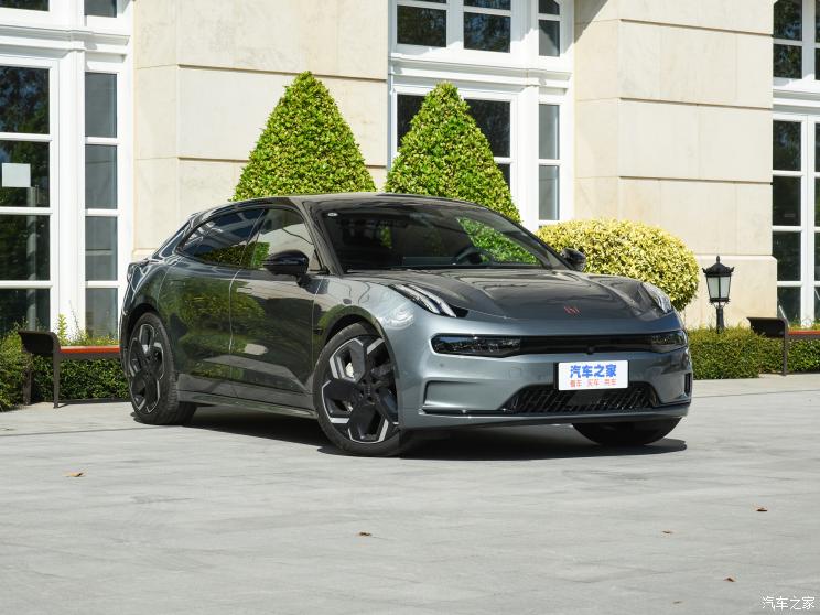 极氪 ZEEKR 001 2021款 超长续航双电机 YOU版 极氪 ZEEKR 001 2021款 超长续航双电机 YOU版