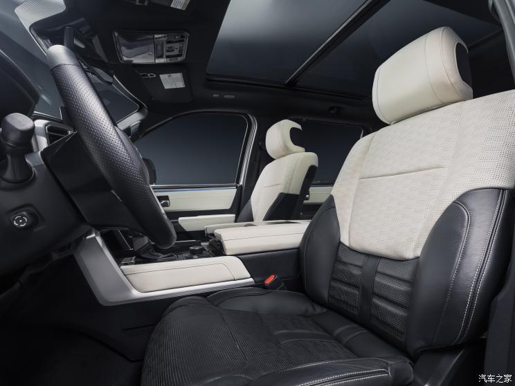 丰田(进口) 坦途 2022款 Capstone CrewMax 丰田(进口) 坦途 2022款 Capstone CrewMax