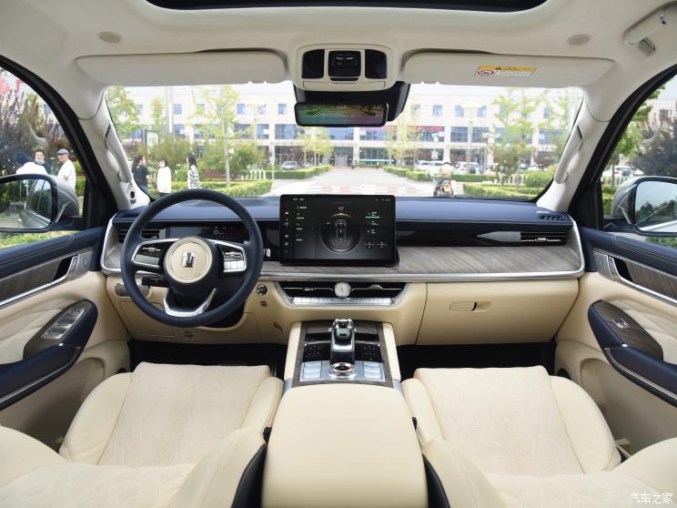 长城汽车 坦克500 2022款 运动版 试装车 长城汽车 坦克500 2022款 运动版 试装车