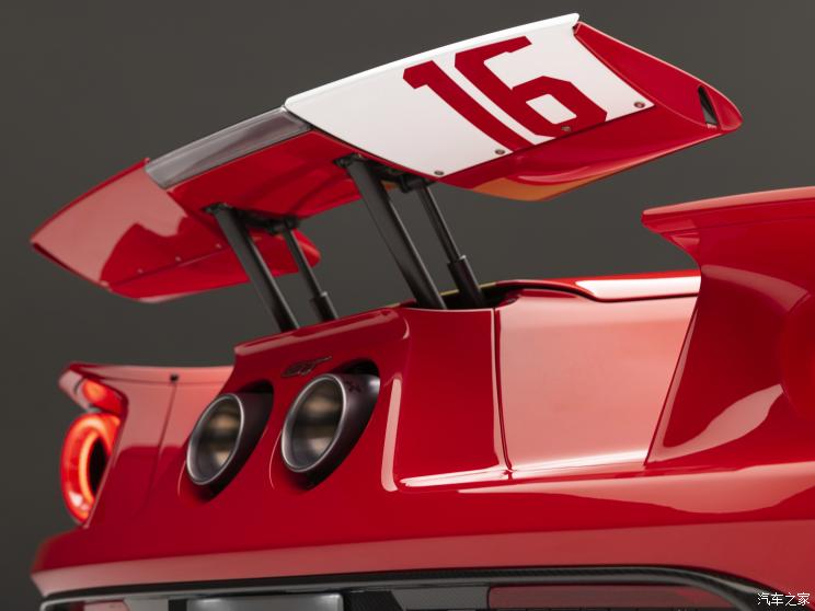福特(进口) 福特GT 2022款 Alan Mann Heritage Edition 福特(进口) 福特GT 2022款 Alan Mann Heritage Edition