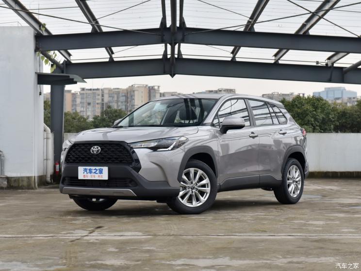 一汽丰田 卡罗拉锐放 2022款 2.0L 精英版 一汽丰田 卡罗拉锐放 2022款 2.0L 精英版