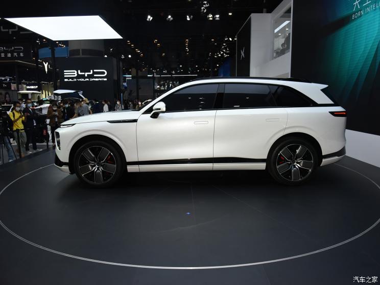 小鹏汽车 小鹏G9 2022款 基本型 小鹏汽车 小鹏G9 2022款 基本型