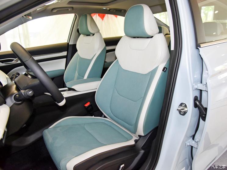 吉利汽车 帝豪L 雷神Hi・X 2022款 基本型 吉利汽车 帝豪L 雷神Hi・X 2022款 基本型