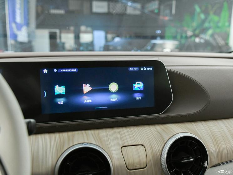 东风风行 风行・游艇 2022款 揽月版