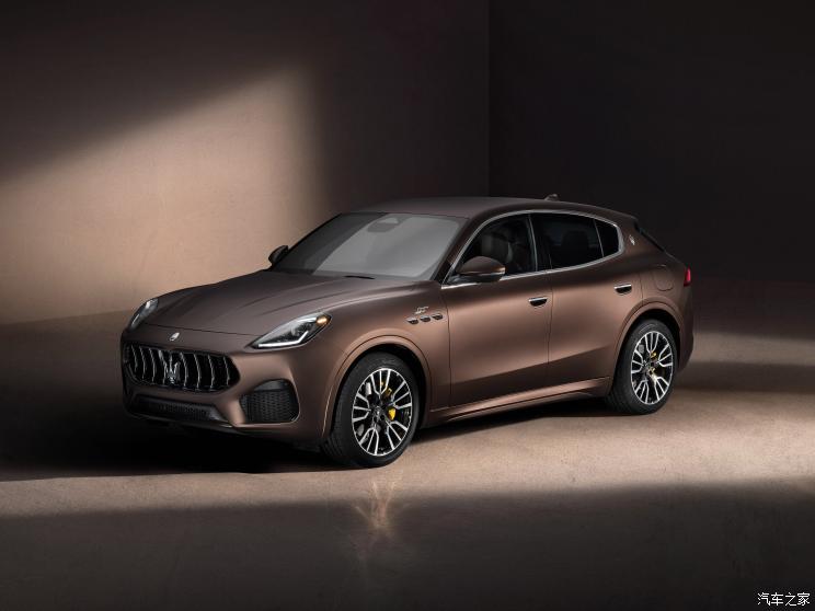 玛莎拉蒂 Grecale 2022款 2.0T GT 玛莎拉蒂 Grecale 2022款 2.0T GT