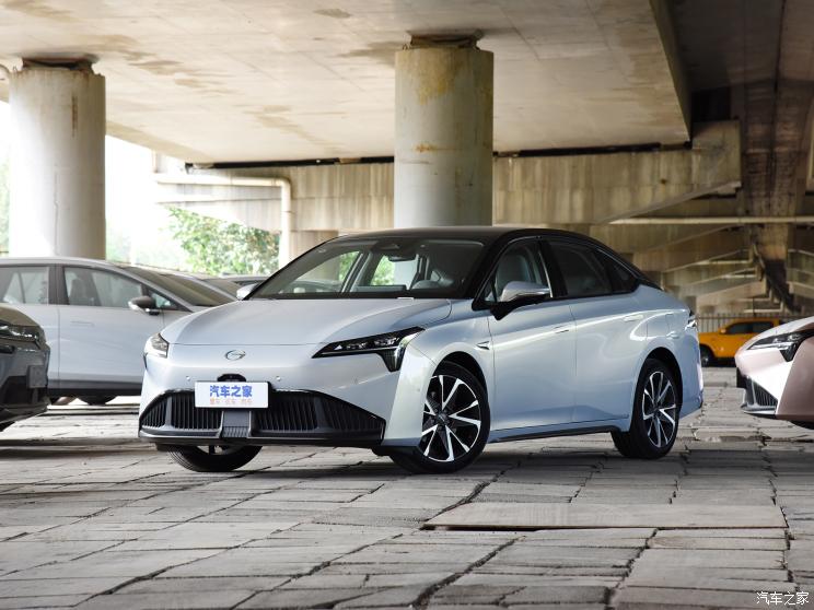 广汽埃安 AION S Plus 2022款 80 智驾版 广汽埃安 AION S Plus 2022款 80 智驾版