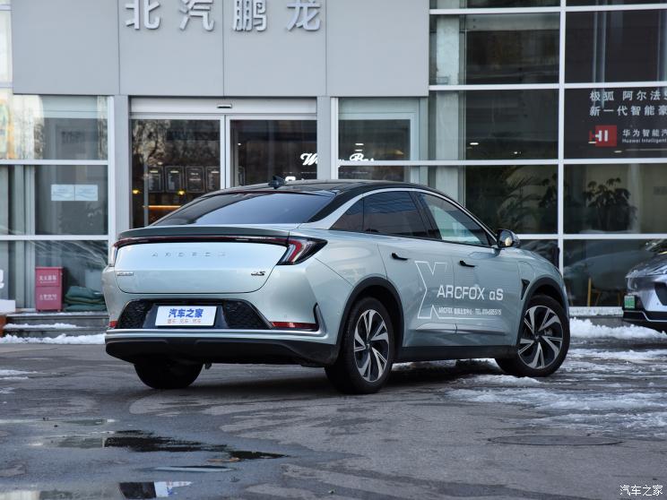 北汽新能源 极狐 阿尔法S(ARCFOX αS) 2021款 525S+ 北汽新能源 极狐 阿尔法S(ARCFOX αS) 2021款 525S+