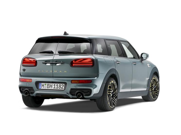 MINI MINI CLUBMAN 2022款 COOPER S 自在特别版 欧洲版 MINI MINI CLUBMAN 2022款 COOPER S 自在特别版 欧洲版