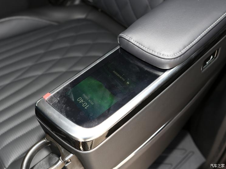 上汽大通 上汽大通MAXUS G90 2022款 2.0T 高配版 上汽大通 上汽大通MAXUS G90 2022款 2.0T 高配版