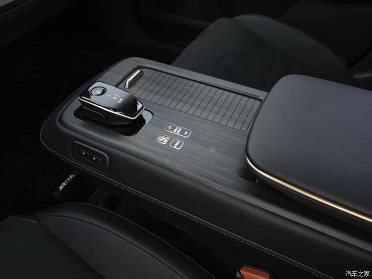 日产(进口) Ariya(海外) 2021款 SL e-4orce 美国版 日产(进口) Ariya(海外) 2021款 SL e-4orce 美国版